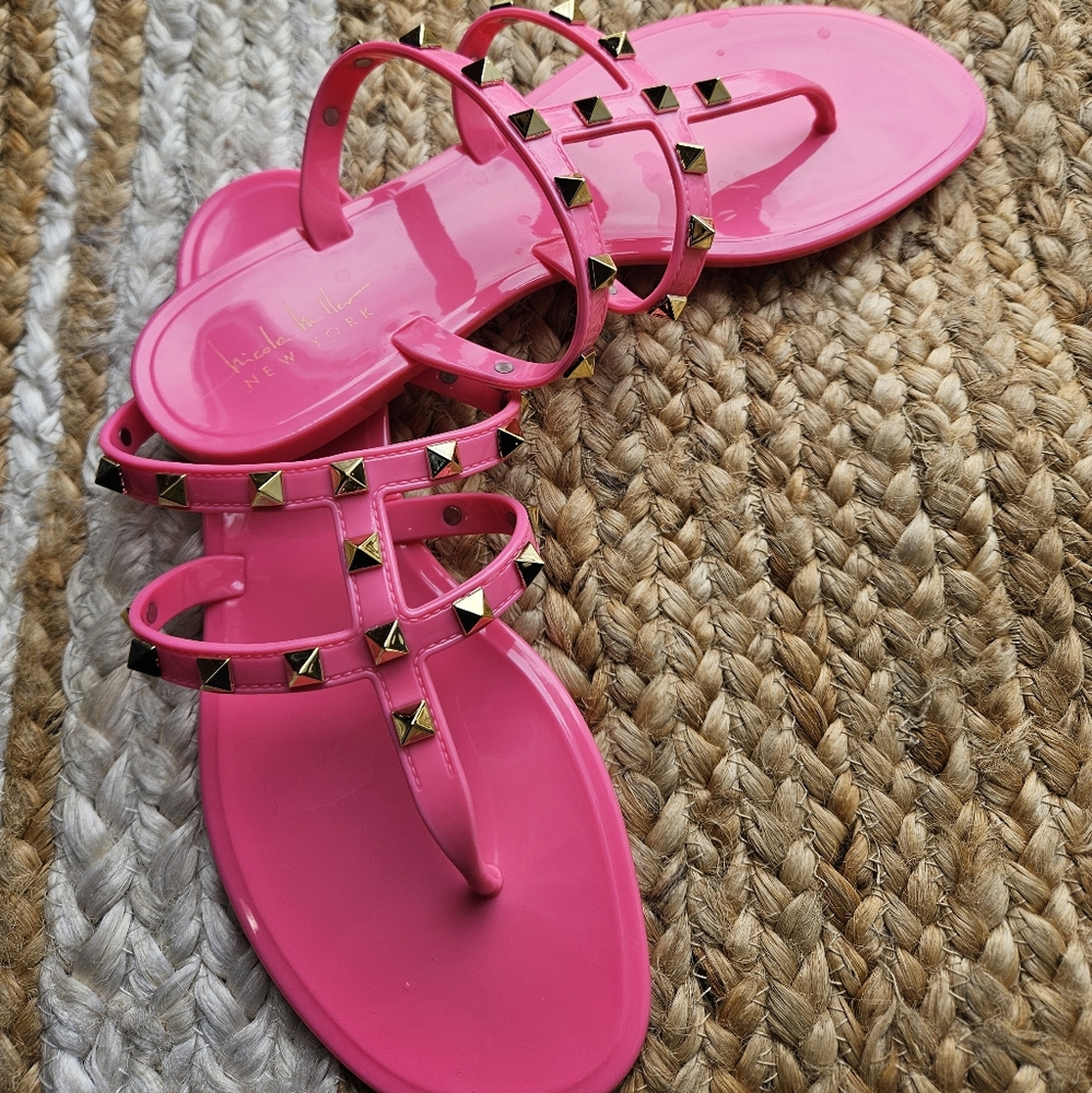 Sandals - Picture 3 of 3